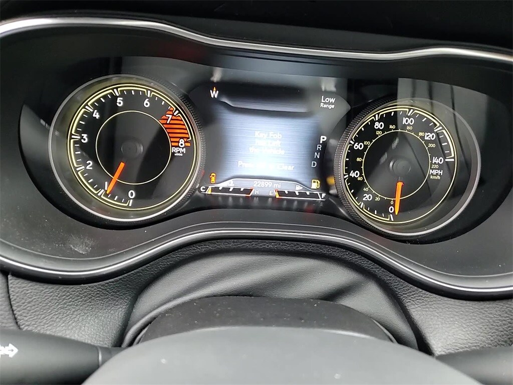 2022 JEEP CHEROKEE - Image 16