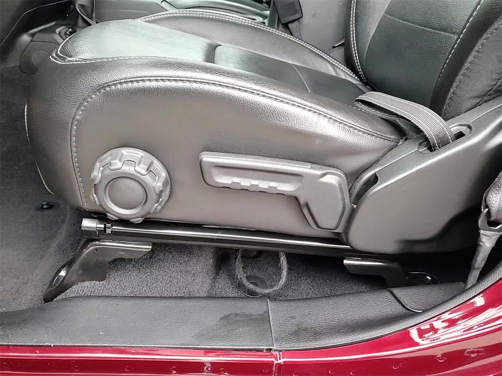 2022 JEEP WRANGLER - Image 13