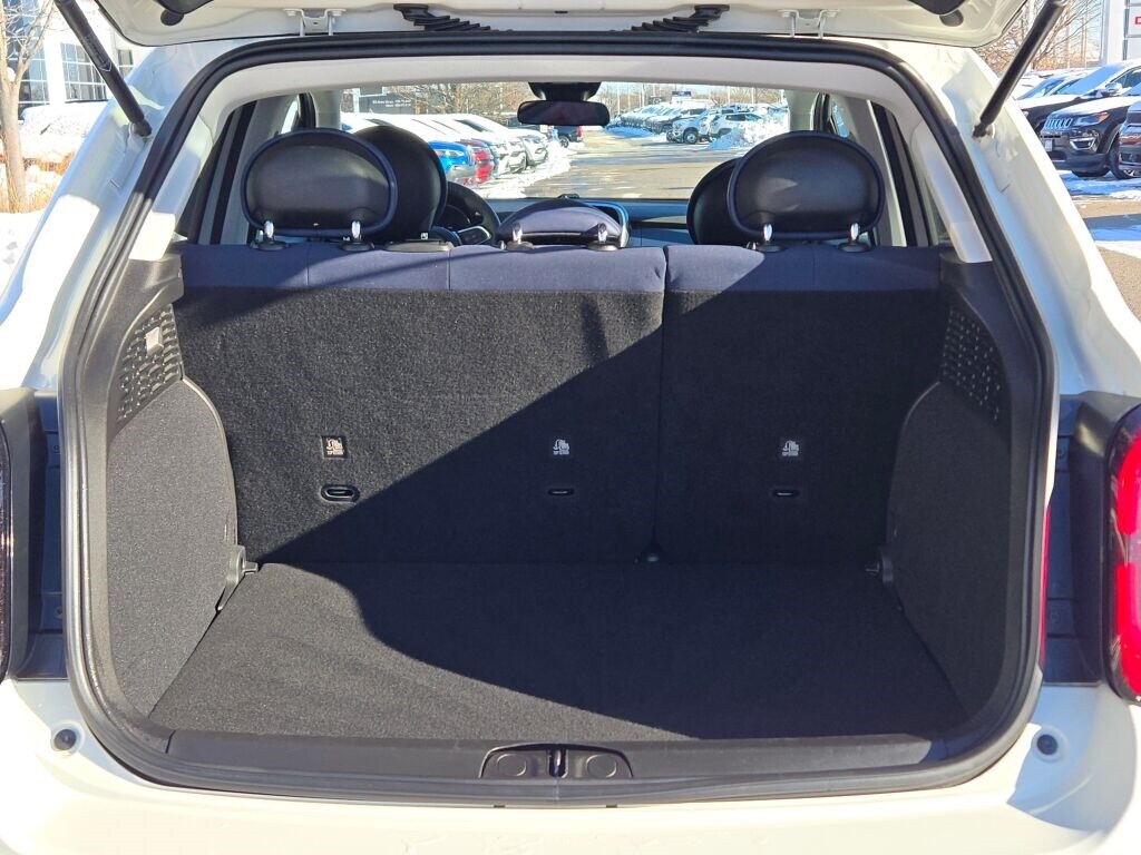 2022 FIAT 500X - Image 16