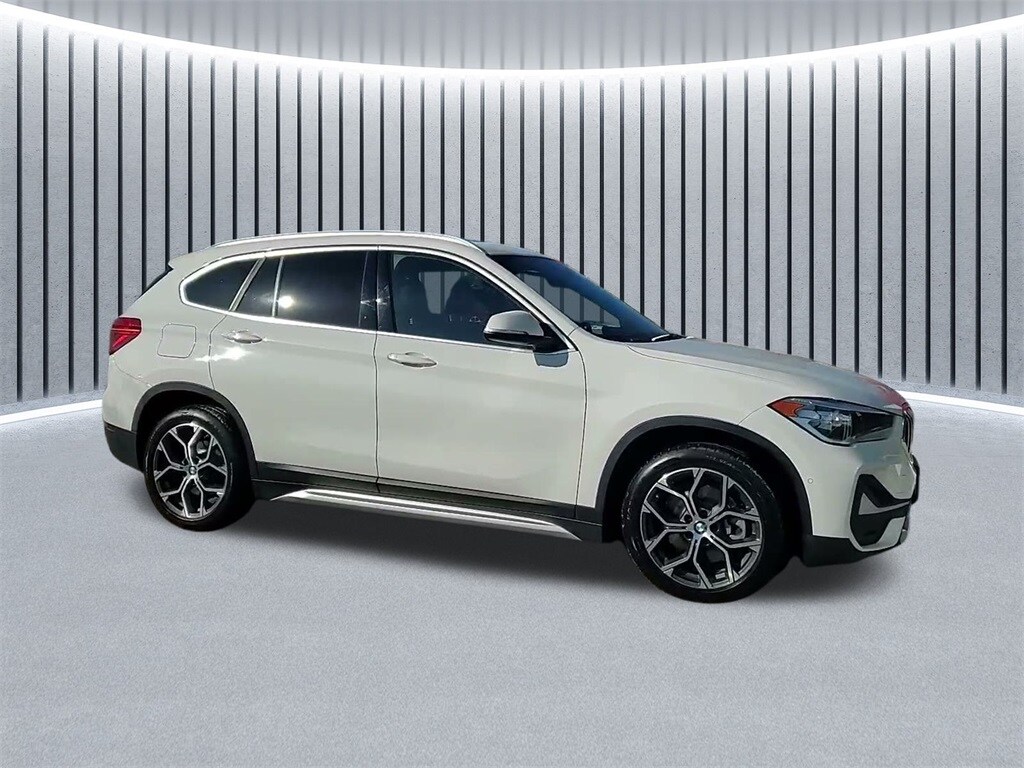 2022 BMW X1 - Image 3