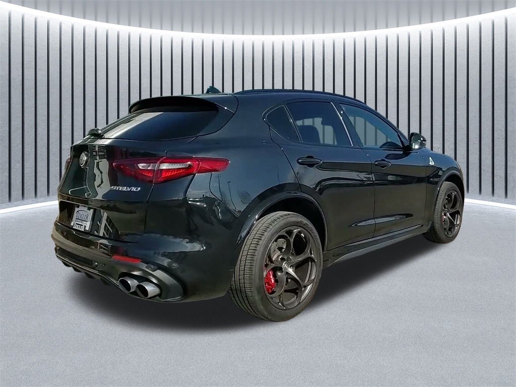 2023 ALFA ROMEO STELVIO - Image 8