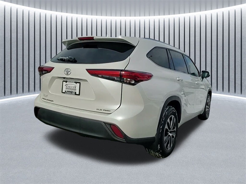 2021 TOYOTA HIGHLANDER - Image 10