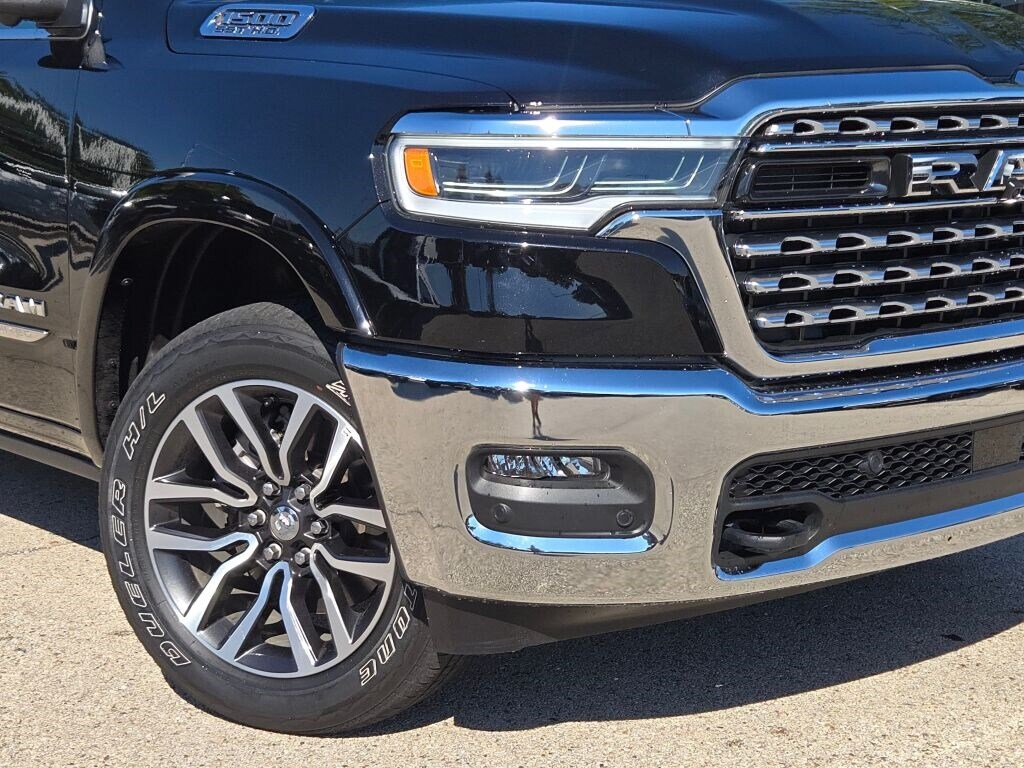 2025 Ram 1500 Limited photo 3