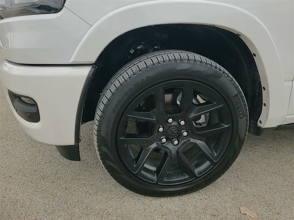 2025 RAM 1500 - Image 21