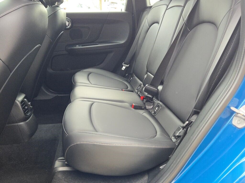 2022 MINI COUNTRYMAN - Image 17