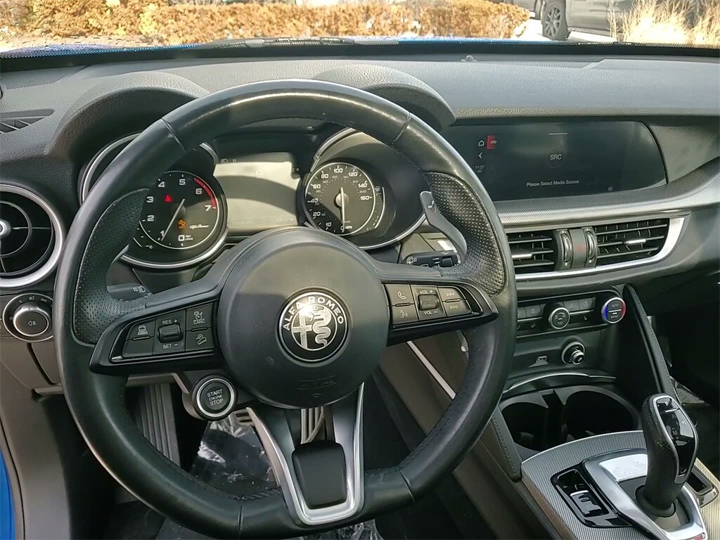 2022 ALFA ROMEO STELVIO - Image 34