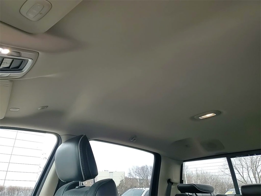 2021 RAM 1500 - Image 36