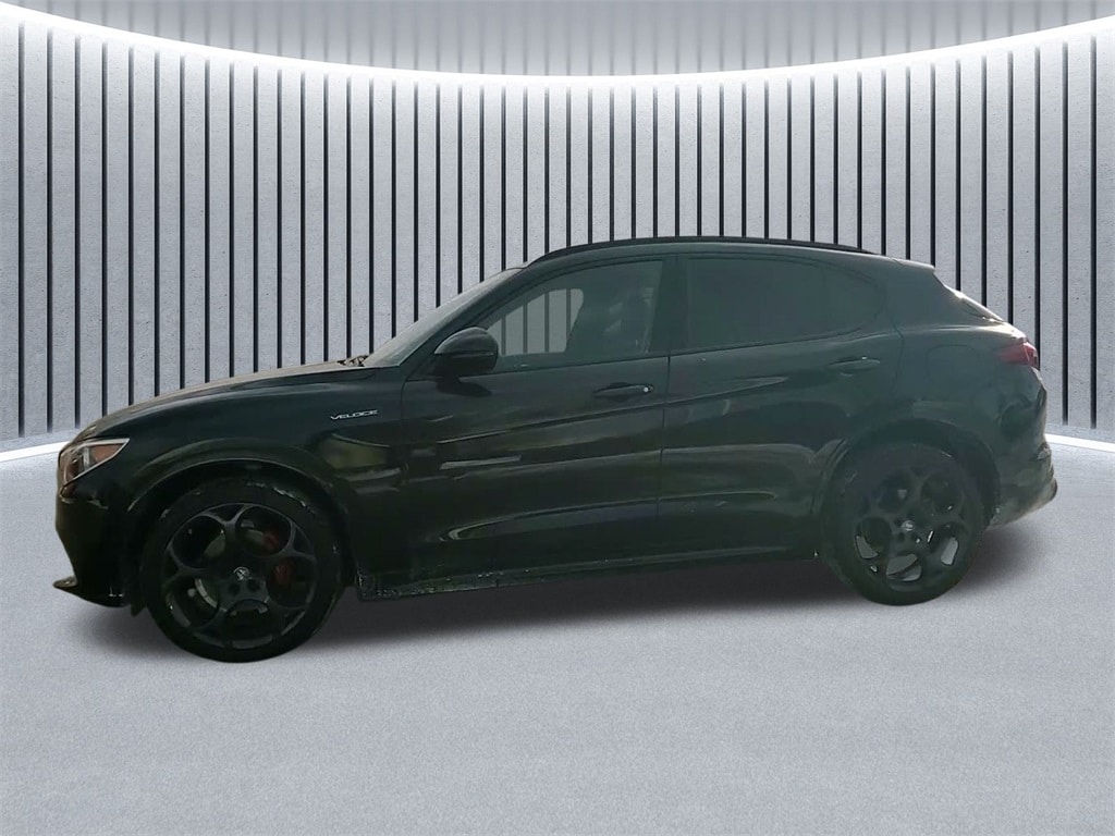 2022 ALFA ROMEO STELVIO - Image 18