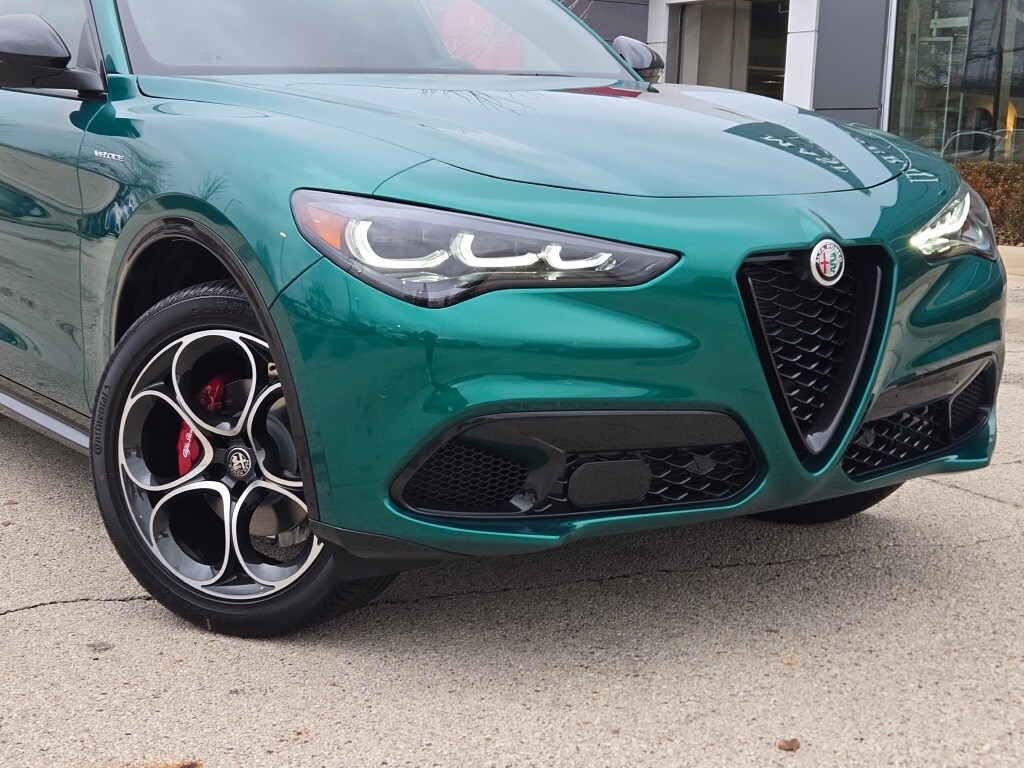 New 2025 Alfa Romeo Stelvio SUV