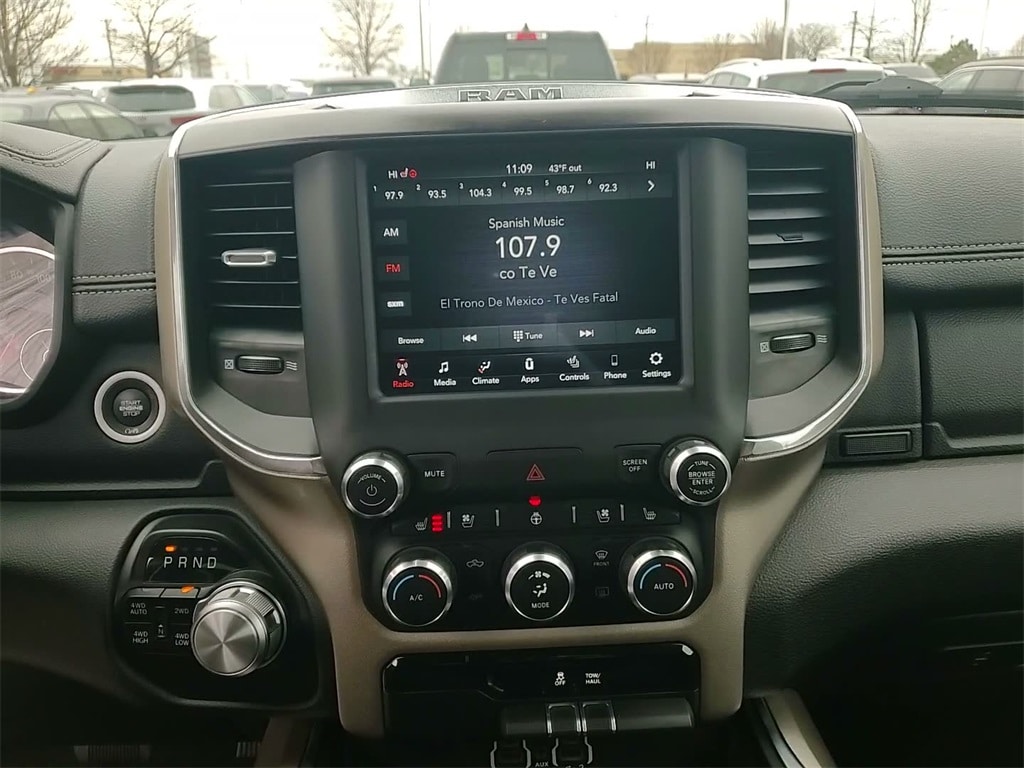 2021 RAM 1500 - Image 33