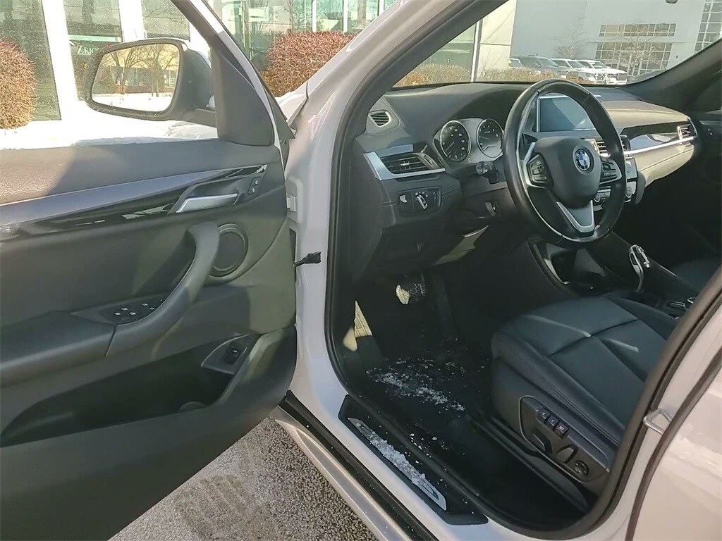 2022 BMW X1 - Image 18