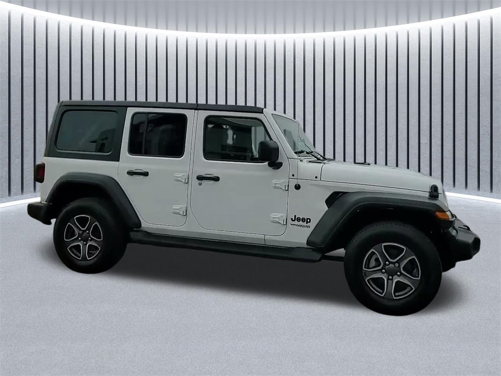 2022 JEEP WRANGLER - Image 4