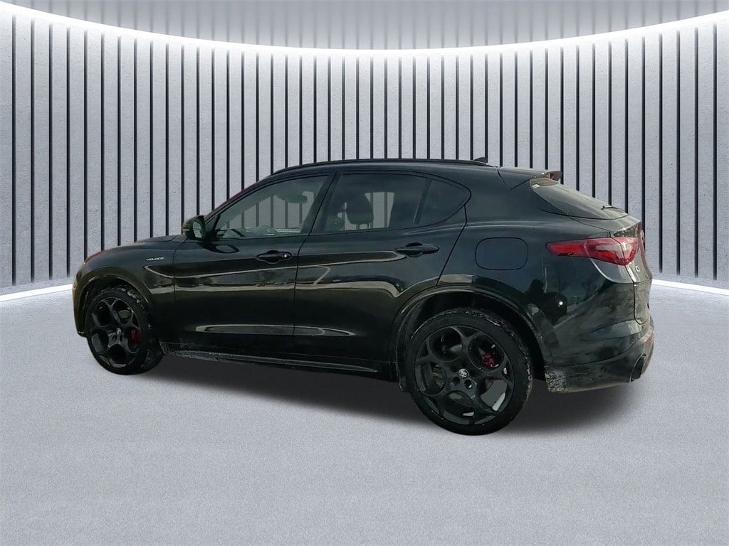 2022 ALFA ROMEO STELVIO - Image 15