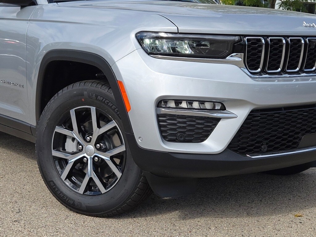 New 2025 Jeep Grand Cherokee Limited SUV