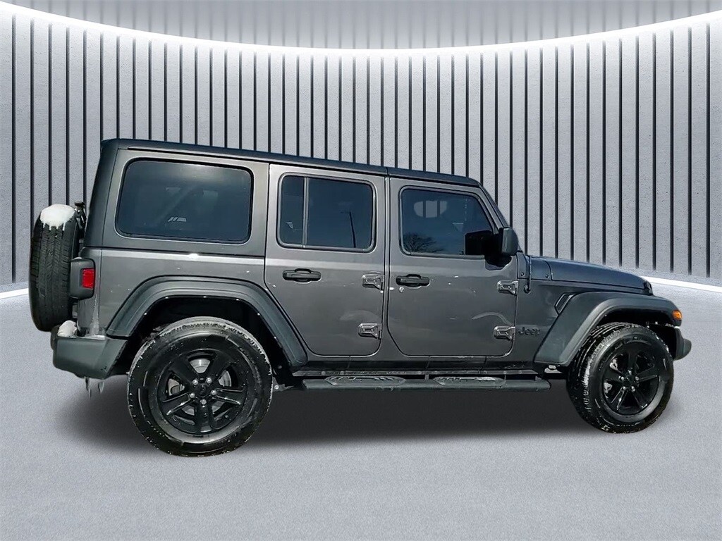 2022 JEEP WRANGLER - Image 7