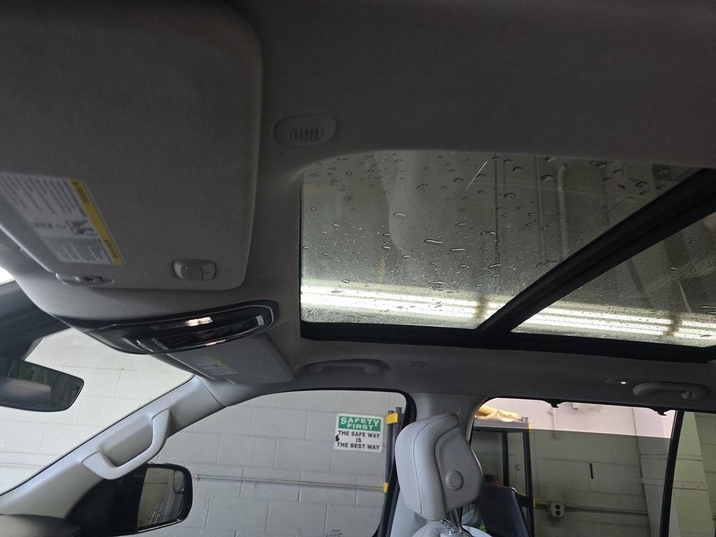 2024 JEEP WAGONEER L - Image 8