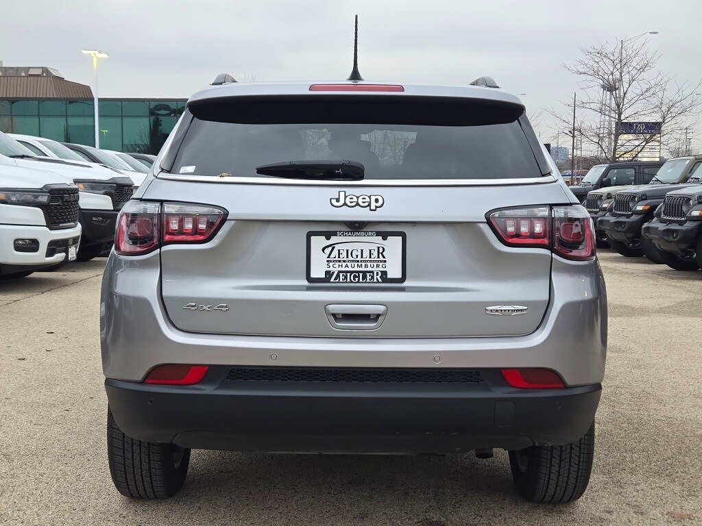 2022 JEEP COMPASS - Image 12