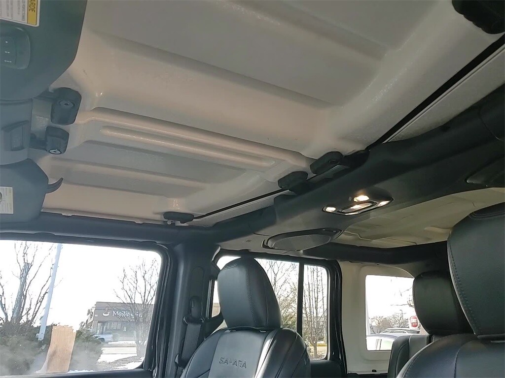 2022 JEEP WRANGLER - Image 20