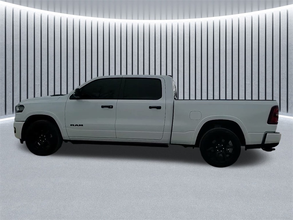 2025 RAM 1500 - Image 18