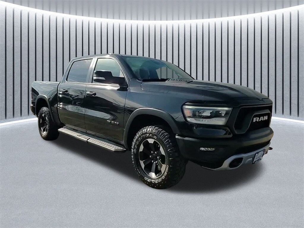 2022 RAM 1500 - Image 2