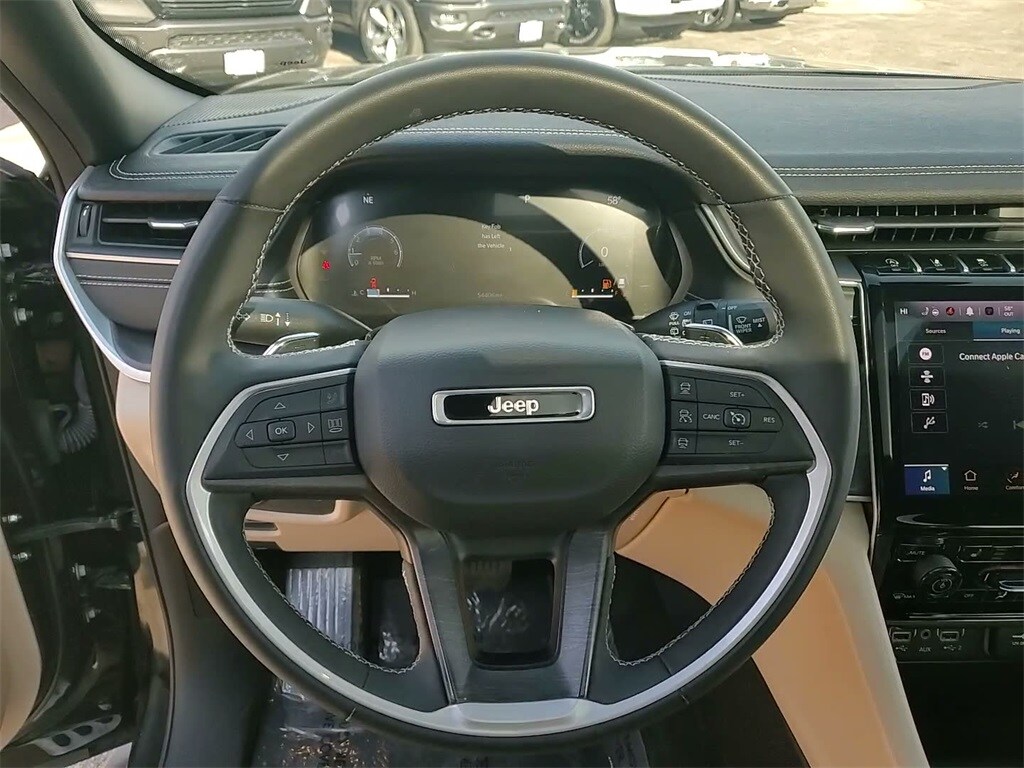 2023 JEEP GRAND CHEROKEE - Image 23