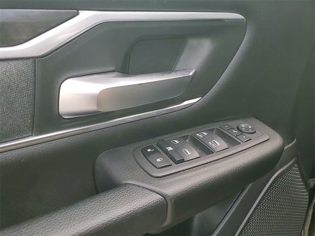 2022 RAM 1500 - Image 23