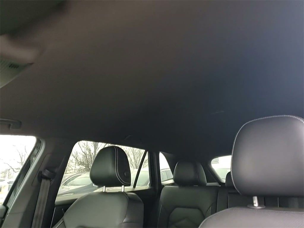 2024 VOLKSWAGEN ATLAS CROSS SPORT - Image 30