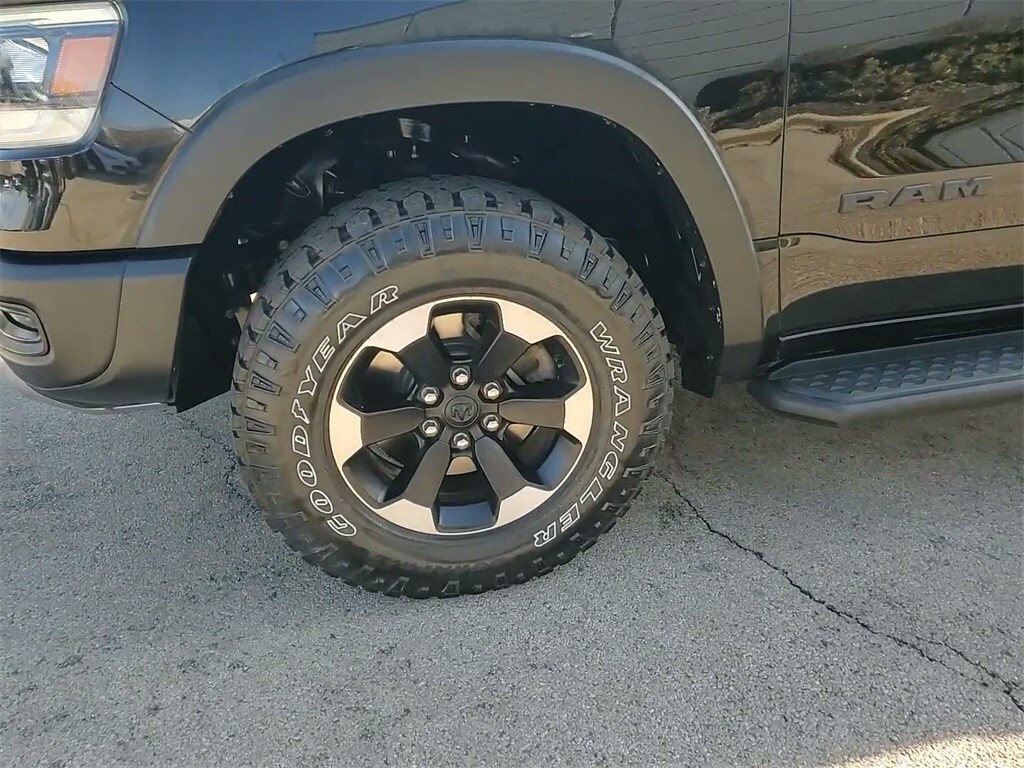 2022 RAM 1500 - Image 15