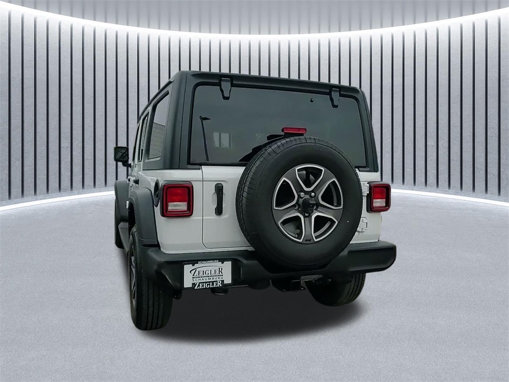 2022 JEEP WRANGLER - Image 11