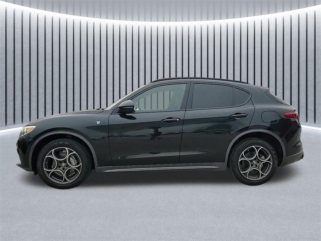 2023 ALFA ROMEO STELVIO - Image 6
