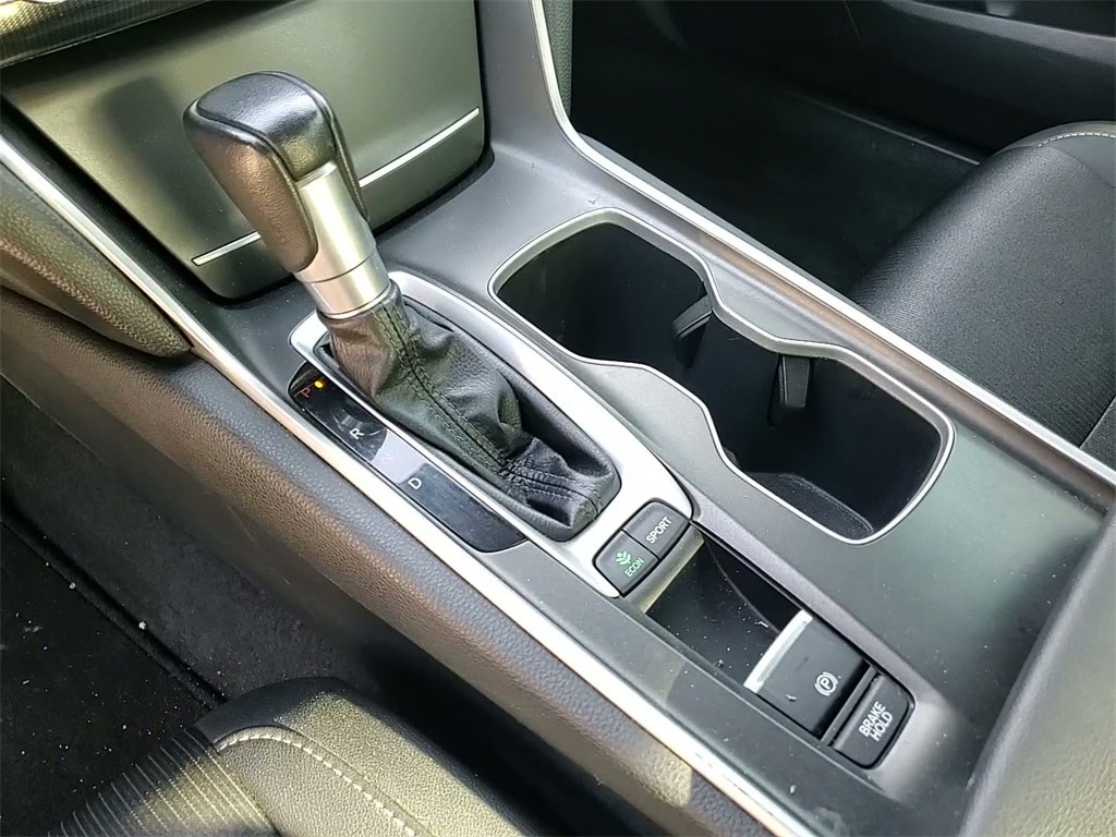 2020 HONDA ACCORD - Image 16