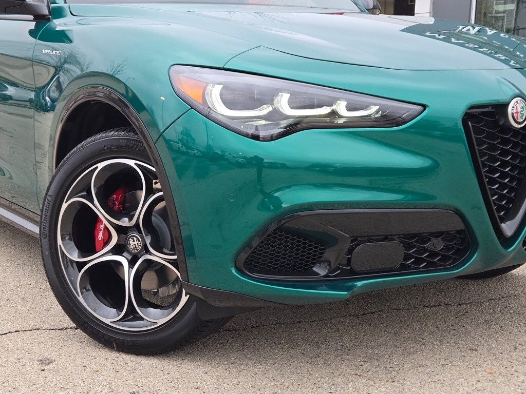 New 2025 Alfa Romeo Stelvio SUV