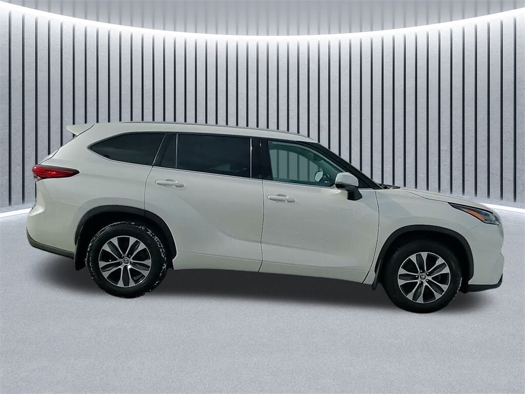 2021 TOYOTA HIGHLANDER - Image 6