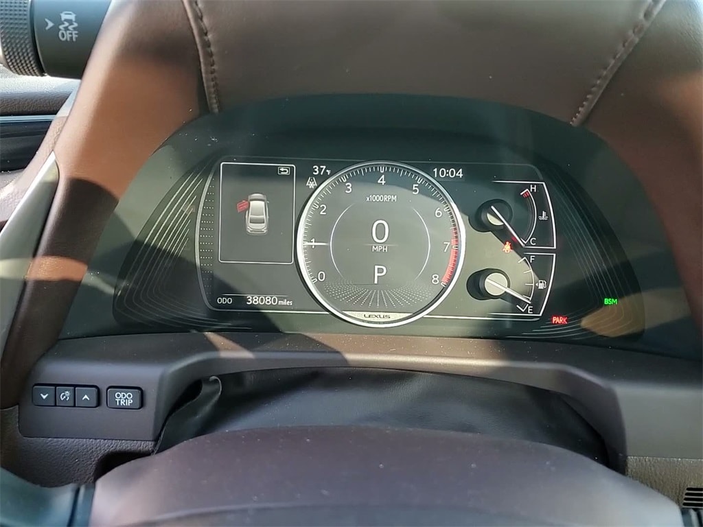 2021 LEXUS ES - Image 32