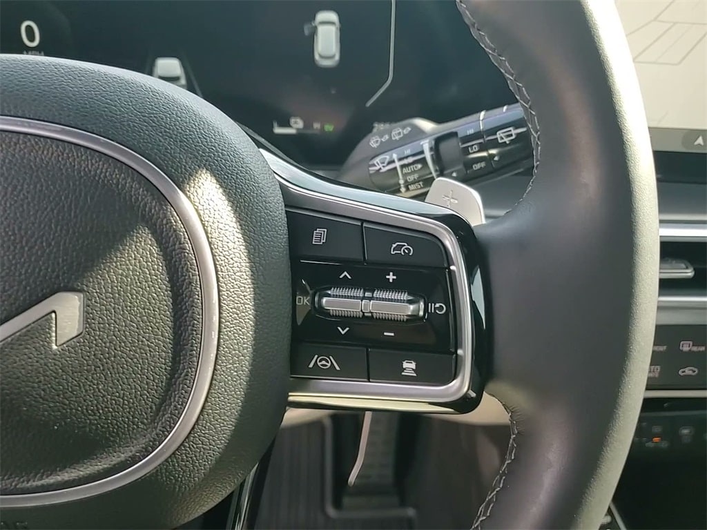 2025 KIA SORENTO - Image 27