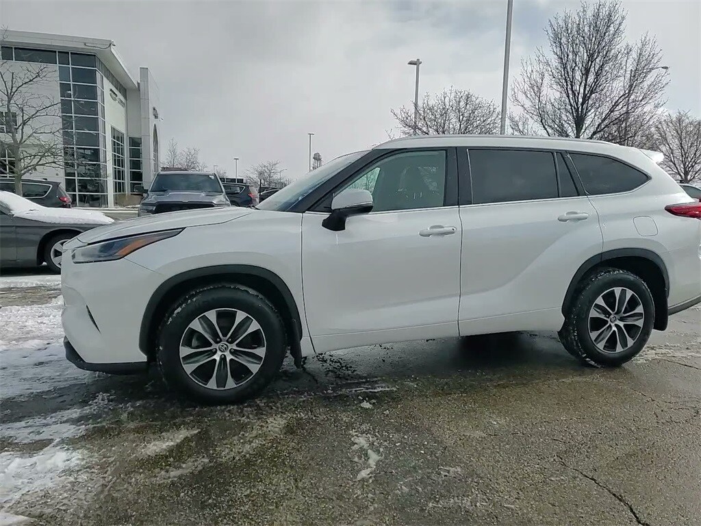 2021 TOYOTA HIGHLANDER - Image 20