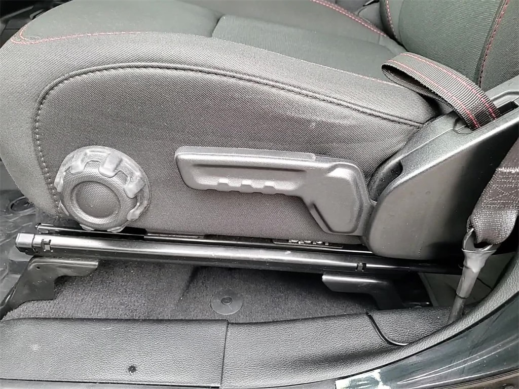 2021 JEEP WRANGLER - Image 12