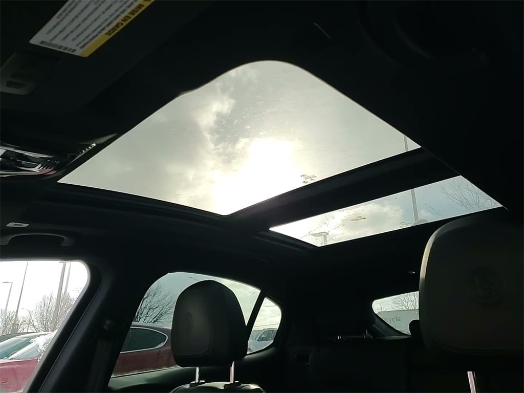 2022 ALFA ROMEO STELVIO - Image 35