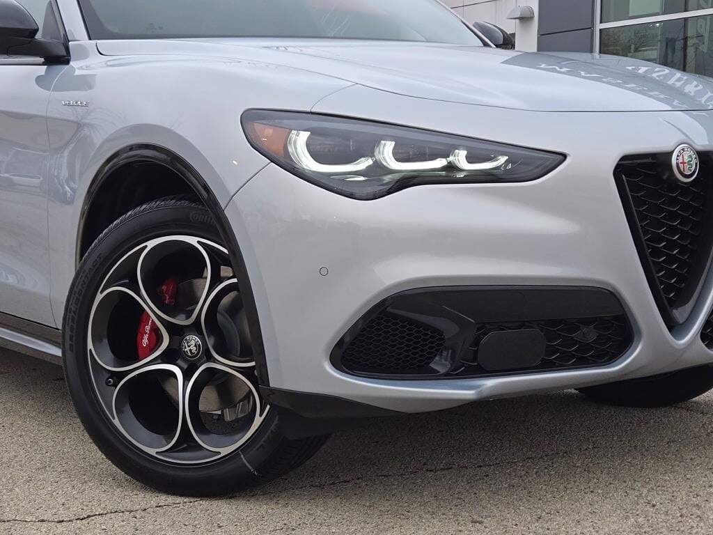 New 2025 Alfa Romeo Stelvio SUV