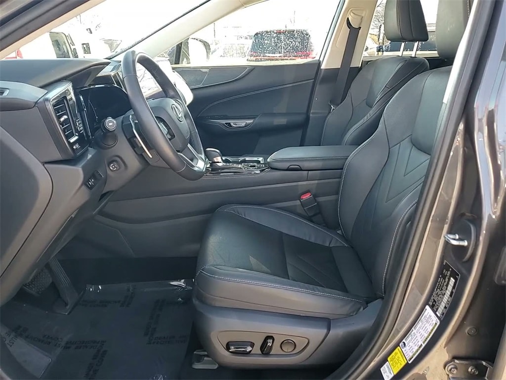 2024 LEXUS NX - Image 26