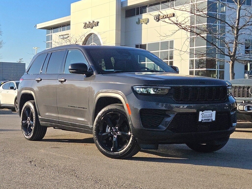 Certified 2024 Jeep Grand Cherokee Laredo SUV