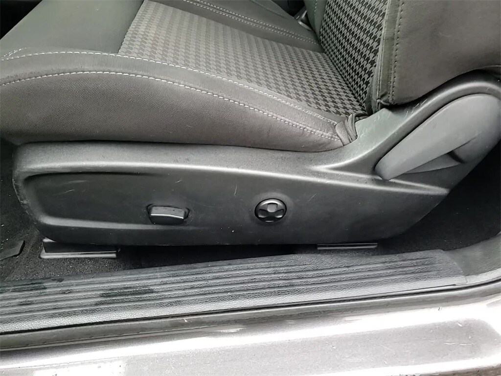 2019 DODGE CHALLENGER - Image 13