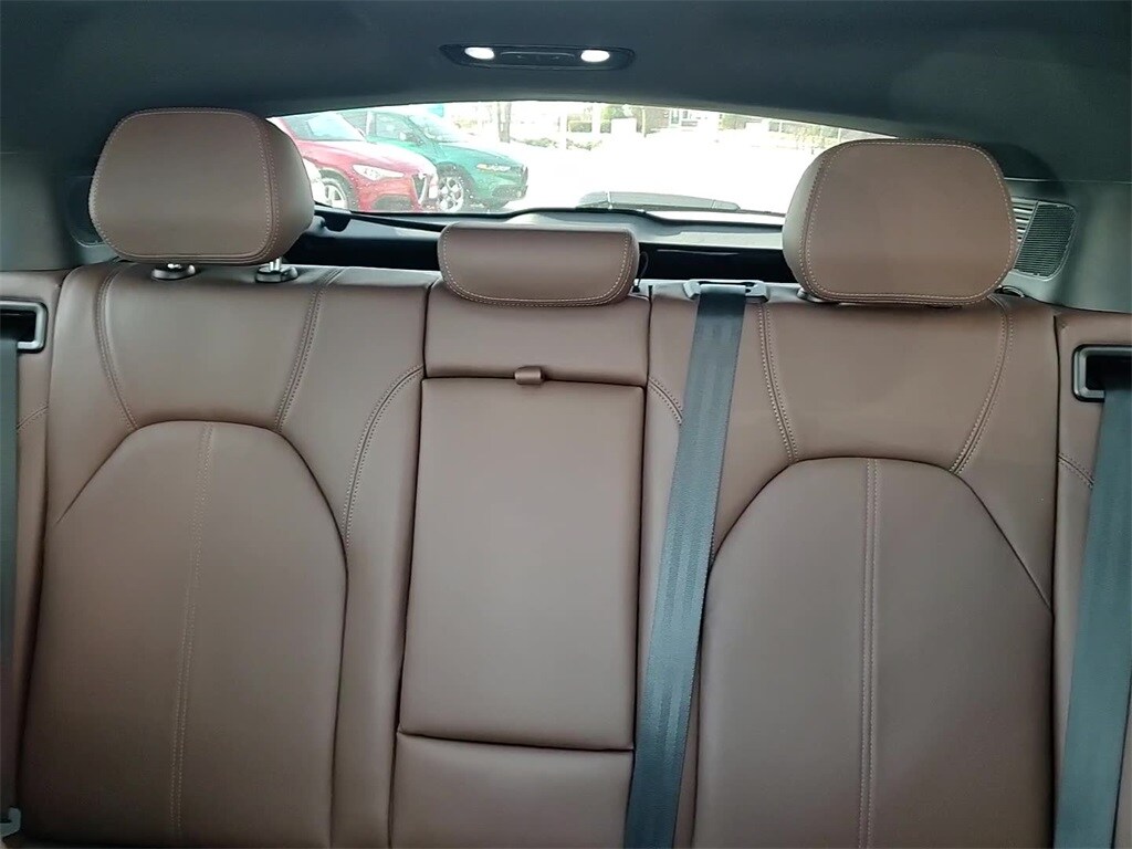 2022 ALFA ROMEO STELVIO - Image 21