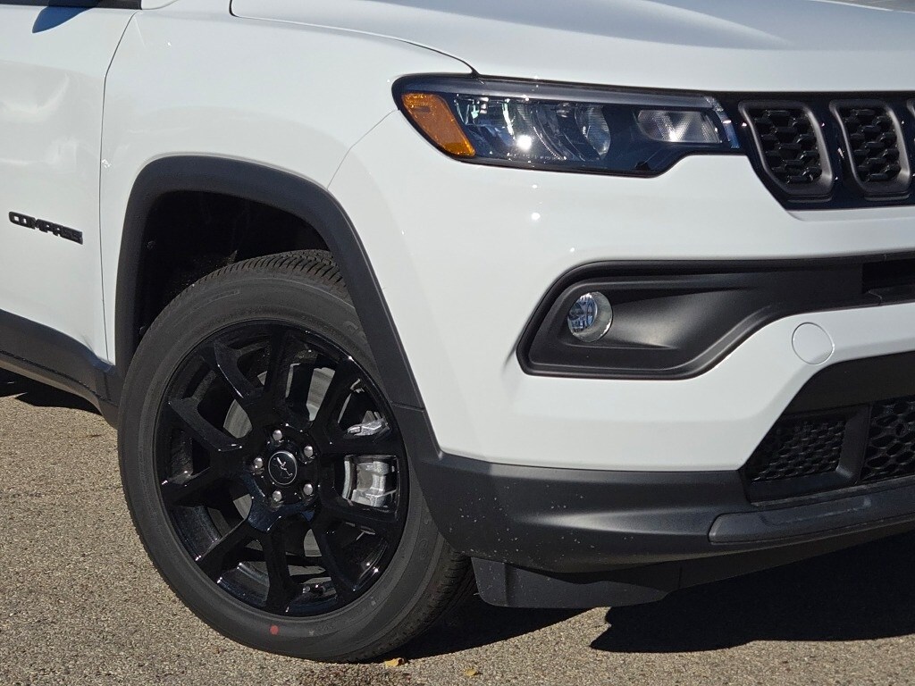 New 2026 Jeep Compass Latitude SUV