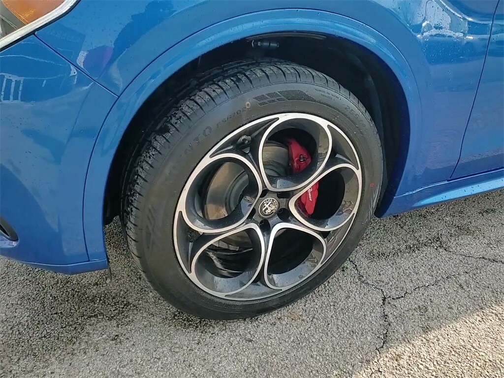 2022 ALFA ROMEO STELVIO - Image 17