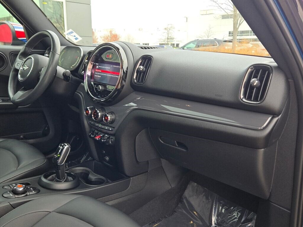 2022 MINI COUNTRYMAN - Image 8