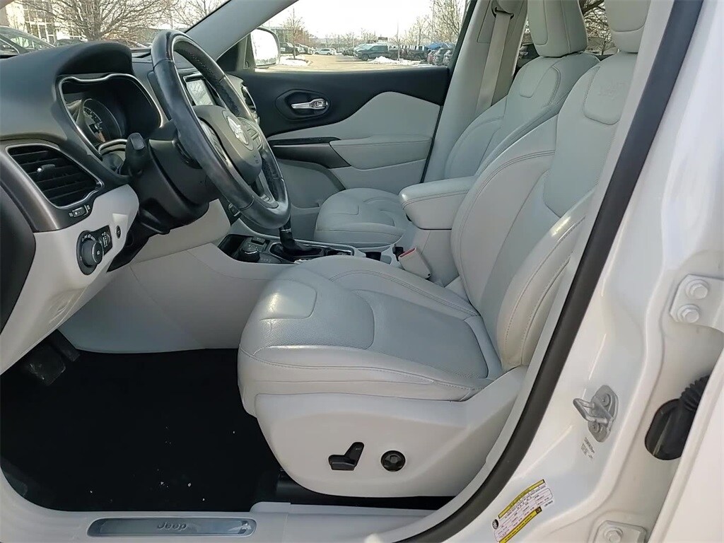 2020 JEEP CHEROKEE - Image 12