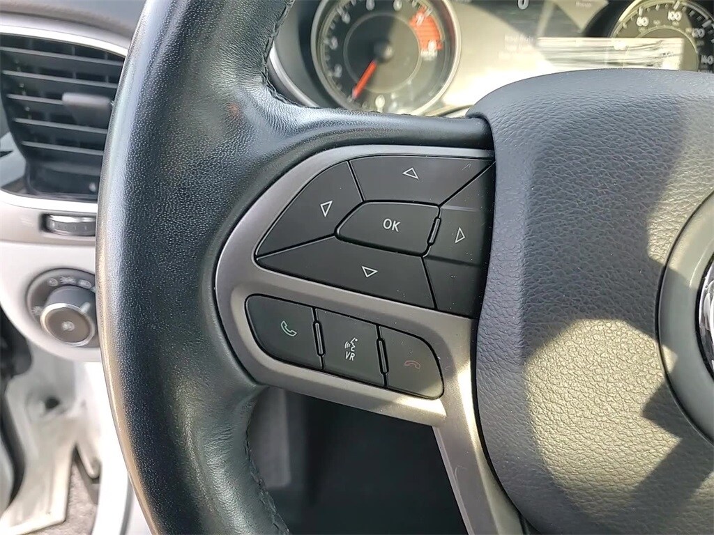 2020 JEEP CHEROKEE - Image 15