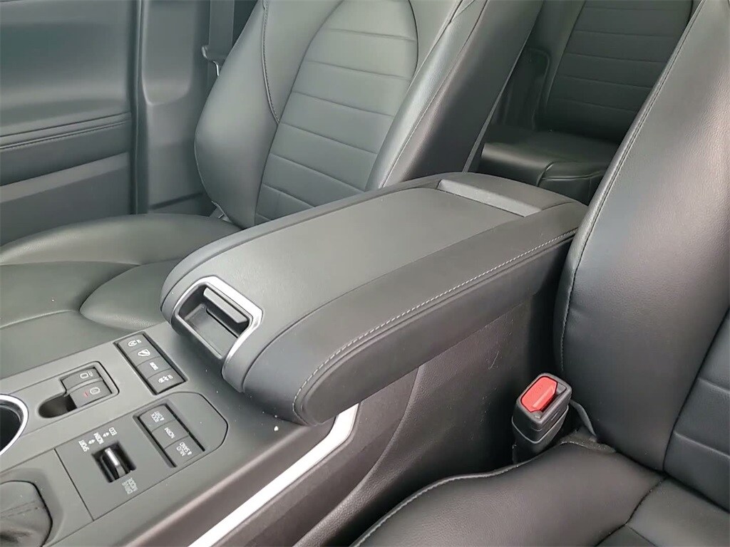 2021 TOYOTA HIGHLANDER - Image 35