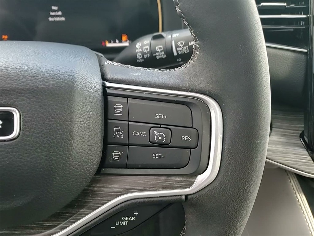 2024 JEEP WAGONEER - Image 32